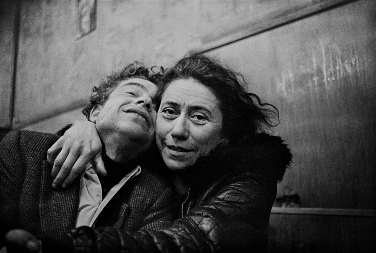 Café Lehmitz, Anders Petersen, kissing