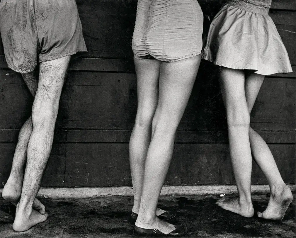 Ishimoto, Lines and bodies